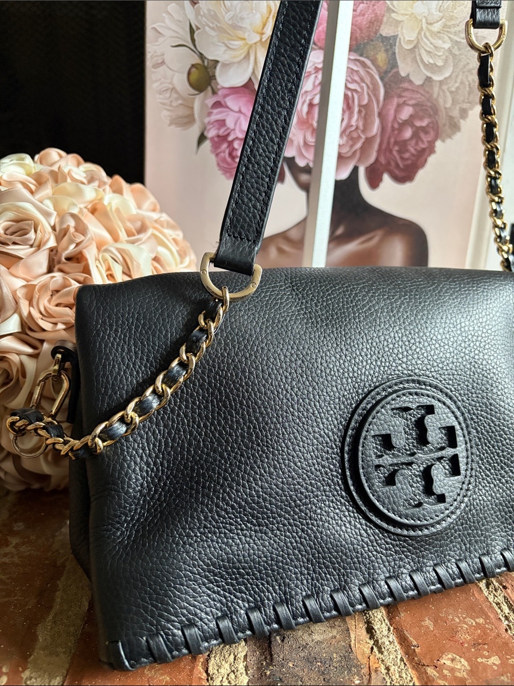 Tory Burch Marion foldover crossbody bag (Black) - Picture 3 of 10